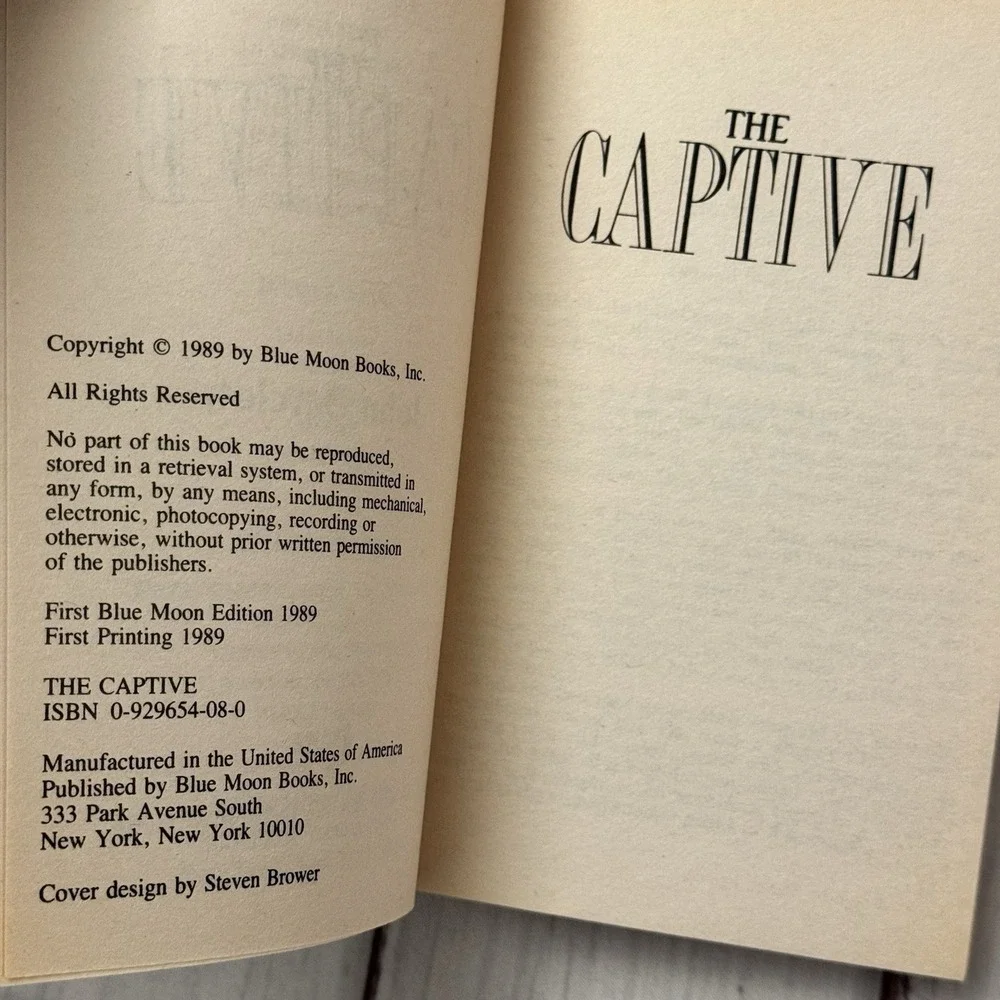 The Captive John Barclett Vintage Erotic Victorian Smut‎ PB Blue Moon 1989